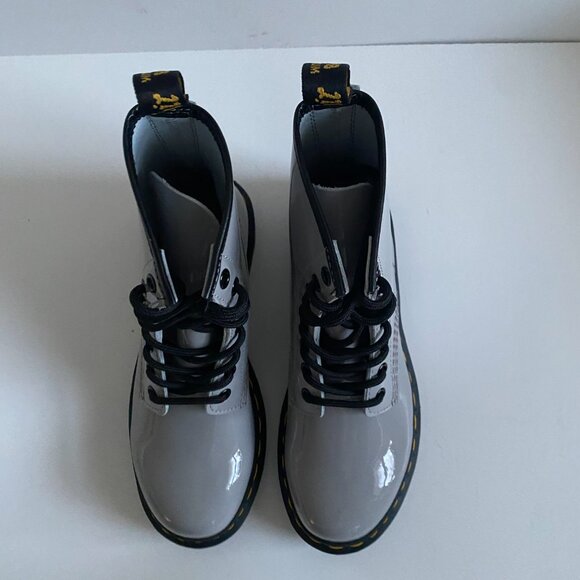 NWT Dr. Martens 1460 Zinc Gray Lamper Patent Leather Women's Boots Size 7 27635 - Picture 7 of 16